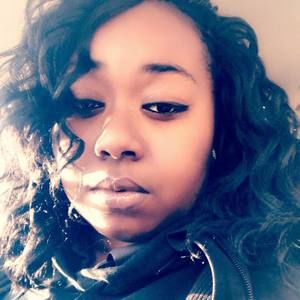 Meet your Posher, Lashea